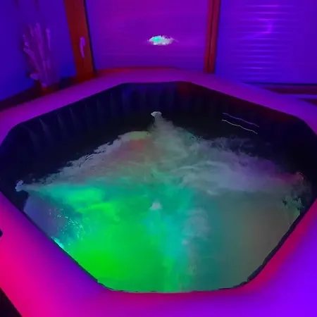 Appartement Duplex Avec Jacuzzi Et Sauna *