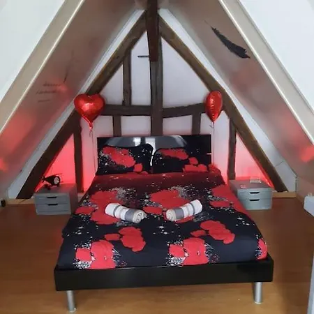 Duplex Avec Jacuzzi Et Sauna Appartement *