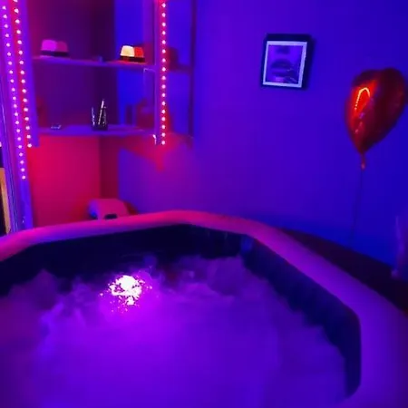 Appartement Duplex Avec Jacuzzi Et Sauna *